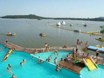 Aquapark Staré Splavy nedaleko Chatové osady Čtyřlístek